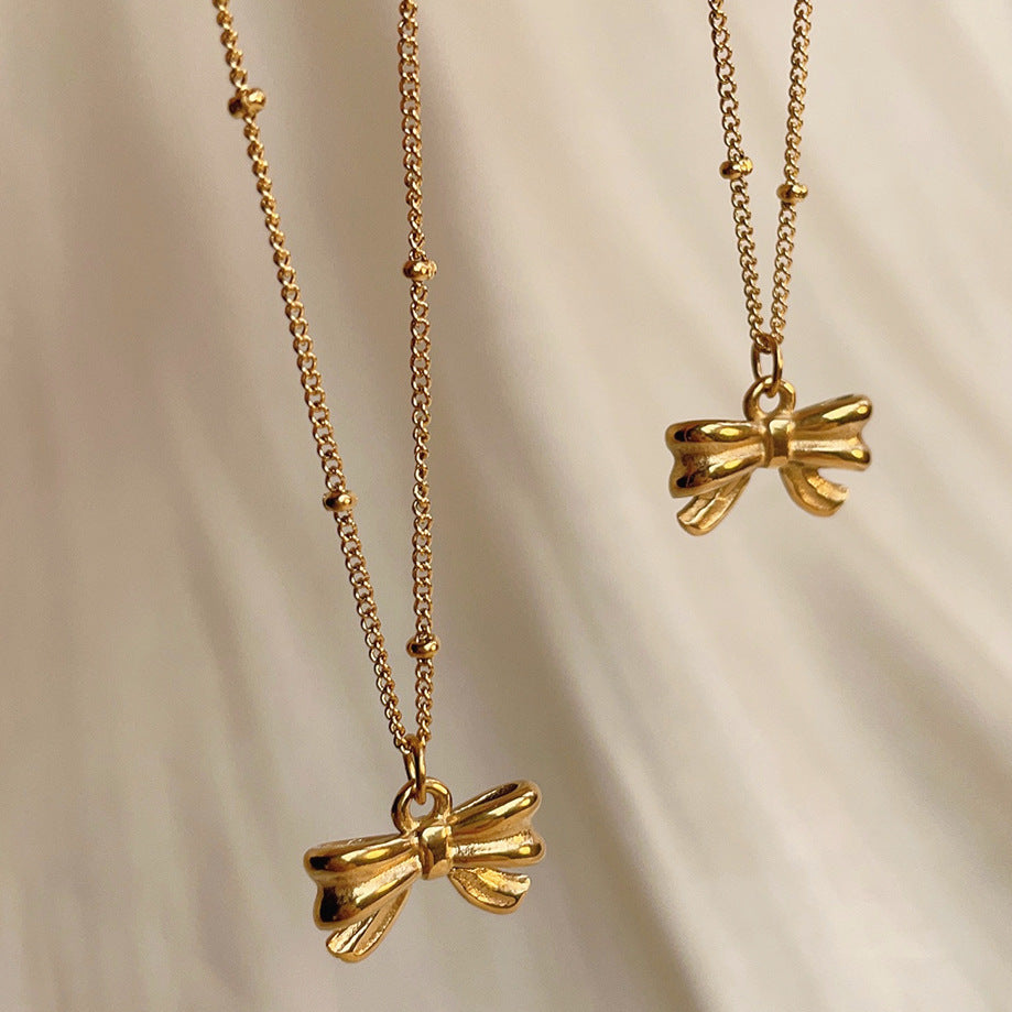 Lily Bow Necklace