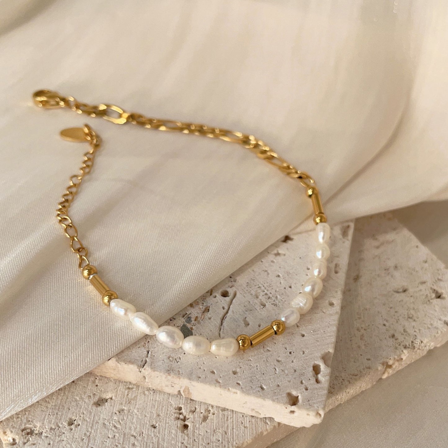 Llum Bracelet