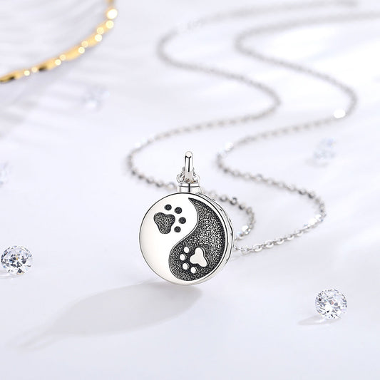 YIN AND YANG NECKLACE